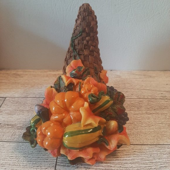 K's Collection Thanksgiving Cornucopia Pumpkin Gourds Grapes 3 1/2" tall - Picture 4 of 9